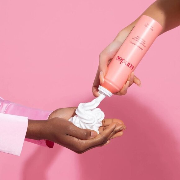 Sundae Pomegranate Fizz Foaming Body Wash Whipped Shower Foam 256ml - Picture 7 of 7